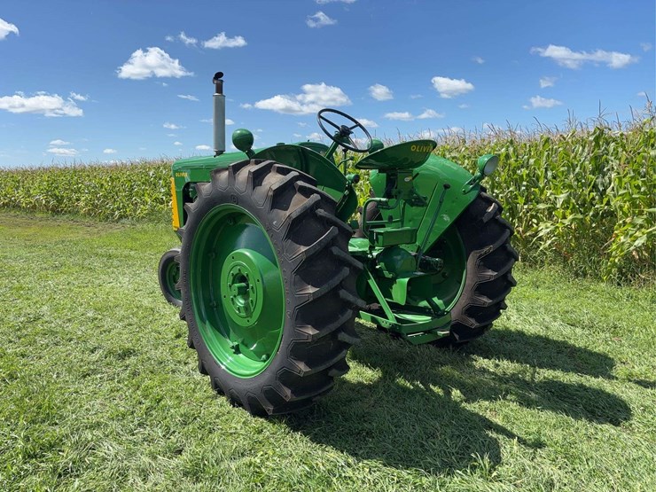 oliver-super-88-image-8