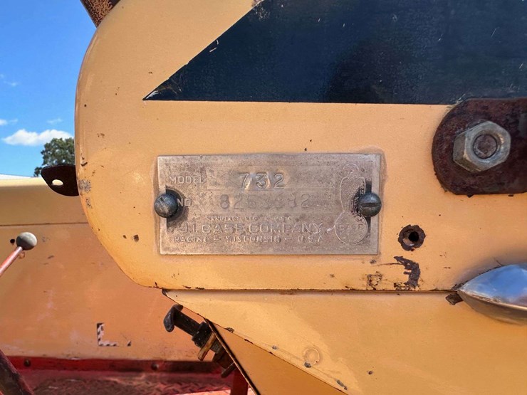 j-i-case-730-image-30