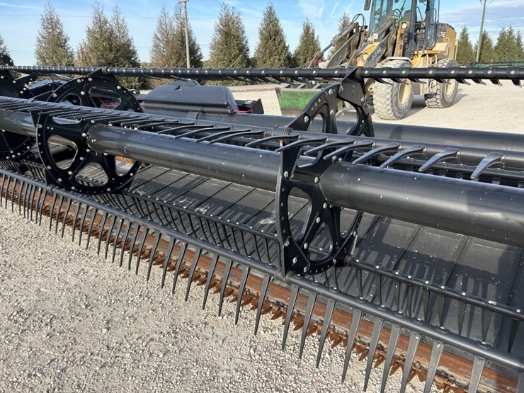 2019-mac-don-fd140-image-19