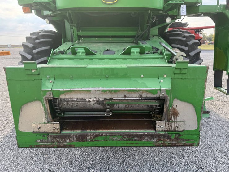 2005-john-deere-9560-sts-image-6