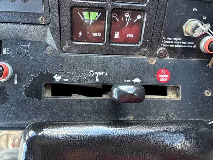 1992-case-ih-1640-image-98