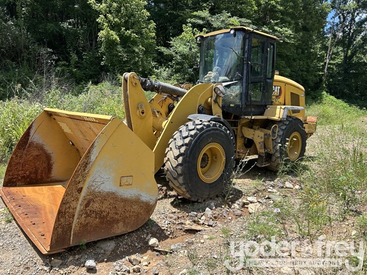 2021-caterpillar-930m-image-1