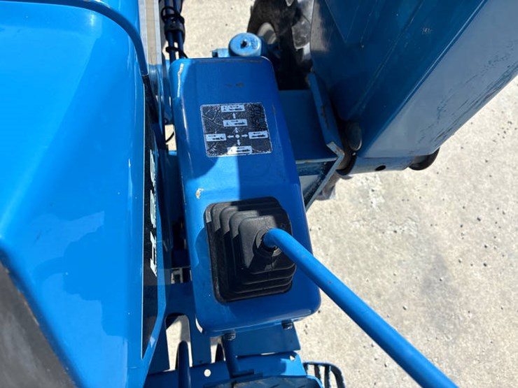 new-holland-2120-image-79