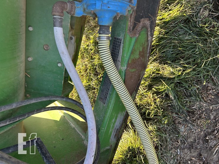 2010-parker-1348-image-11