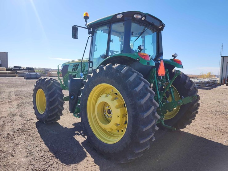 2023-john-deere-6145m-image-8