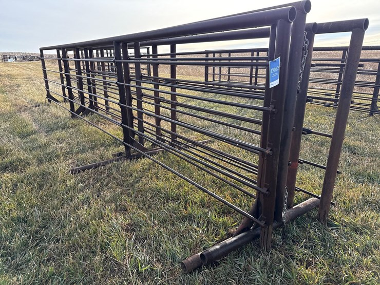 freestanding-panels-image-2