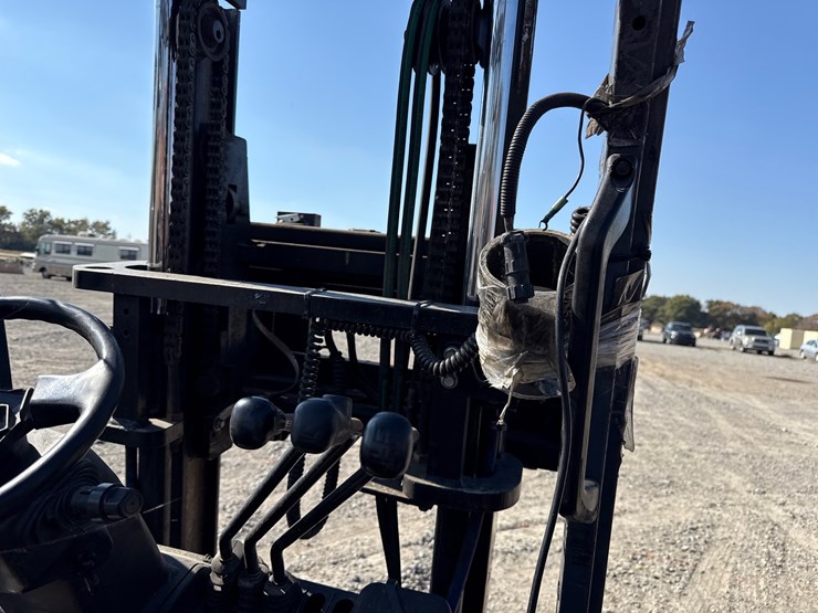 #94-•-toyota-forklift-inv#32788-image-17