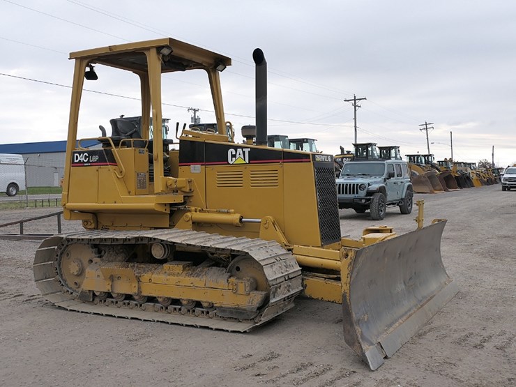 caterpillar-d4c-lgp-image-5