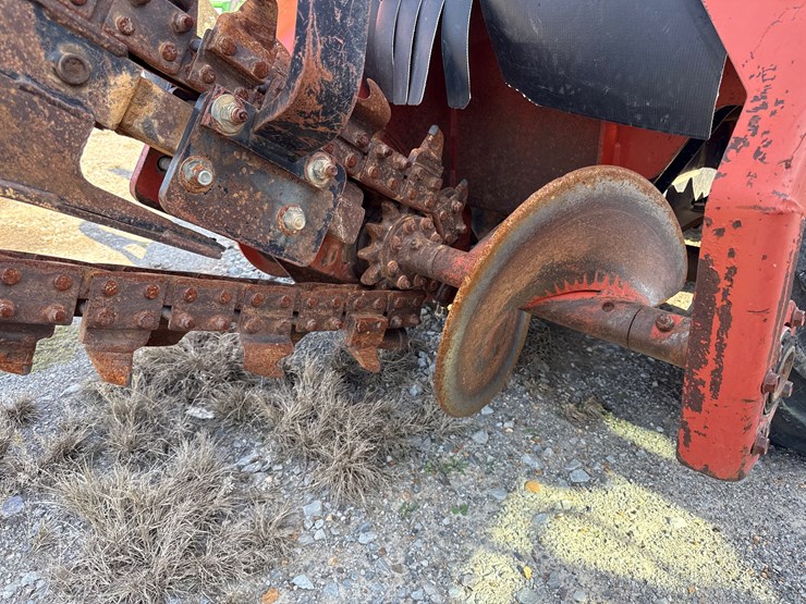 2008-ditch-witch-rt40-image-15