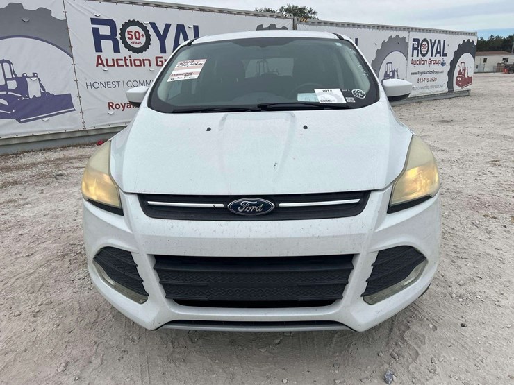 2013-ford-escape-image-21