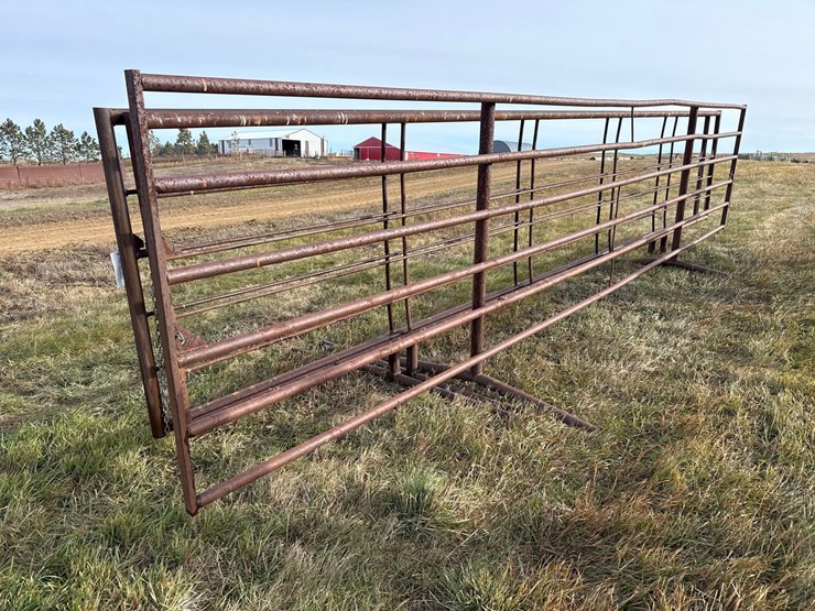 freestanding-panels-image-1