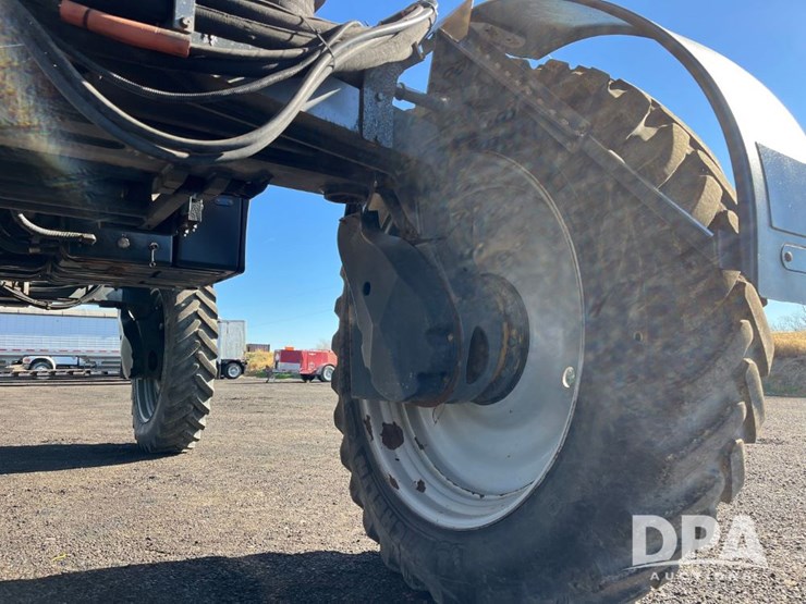 2017-ag-chem-rg1100b-image-51