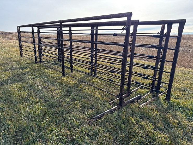 freestanding-panels-image-2