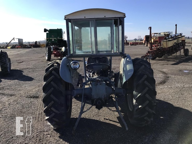 1946-ford-2n-image-8