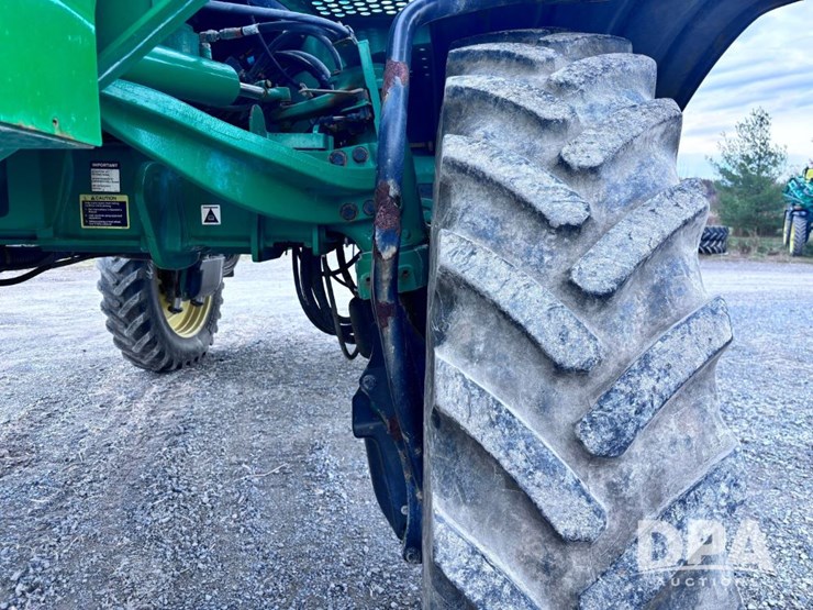 2020-john-deere-r4060-image-48