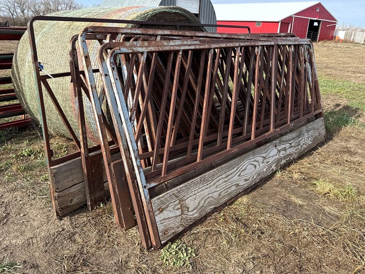 fenceline-feed-panels-image-2