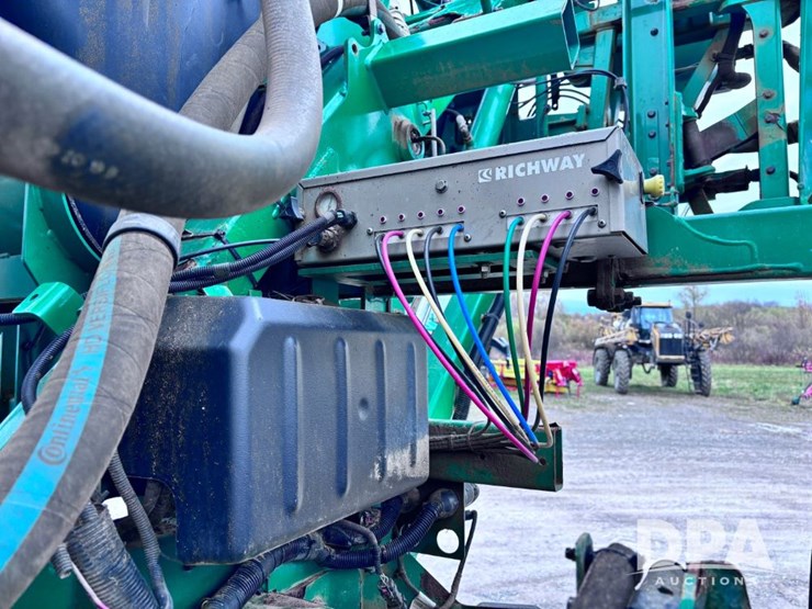 2020-john-deere-r4060-image-58