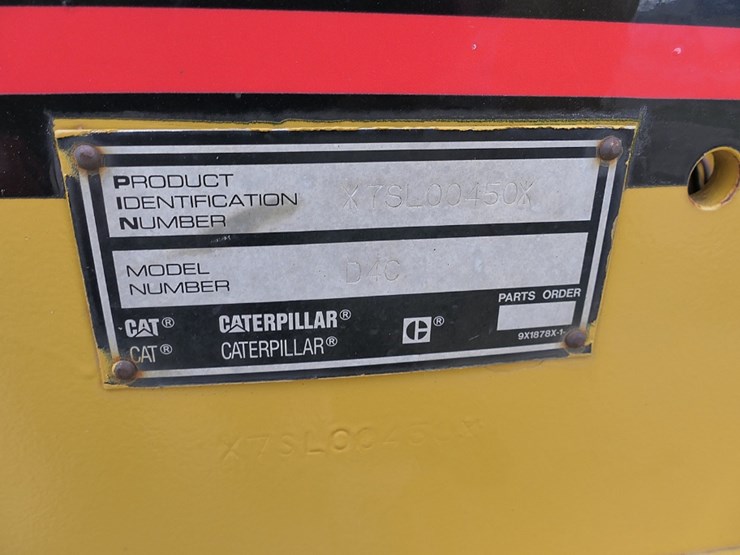 caterpillar-d4c-lgp-image-26