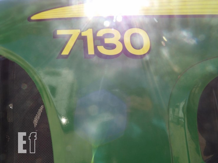 john-deere-7130-image-8