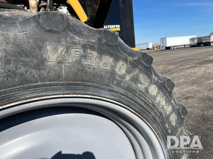 2015-ag-chem-rg1100b-image-28