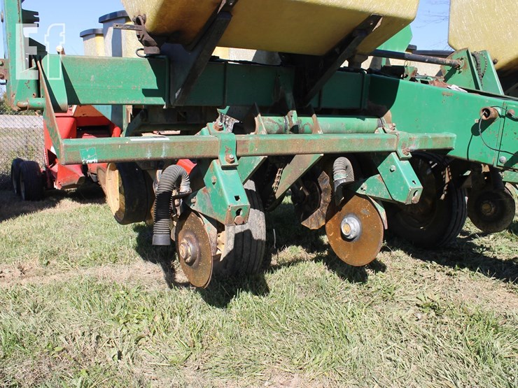 john-deere-7000-image-3