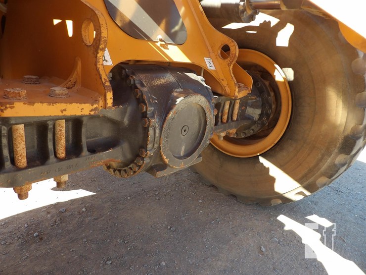 2018-case-921f-image-13