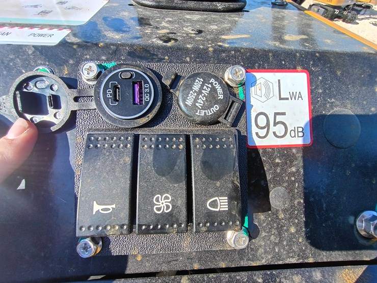 #l59-020-•-agt-mx-mrt14-mini-skid-steer-image-16