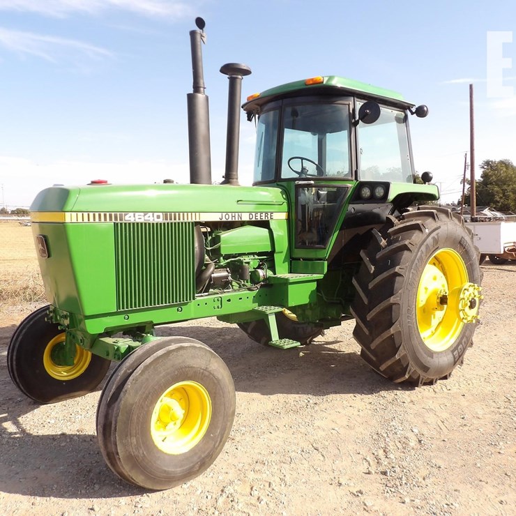 JOHN DEERE 4640