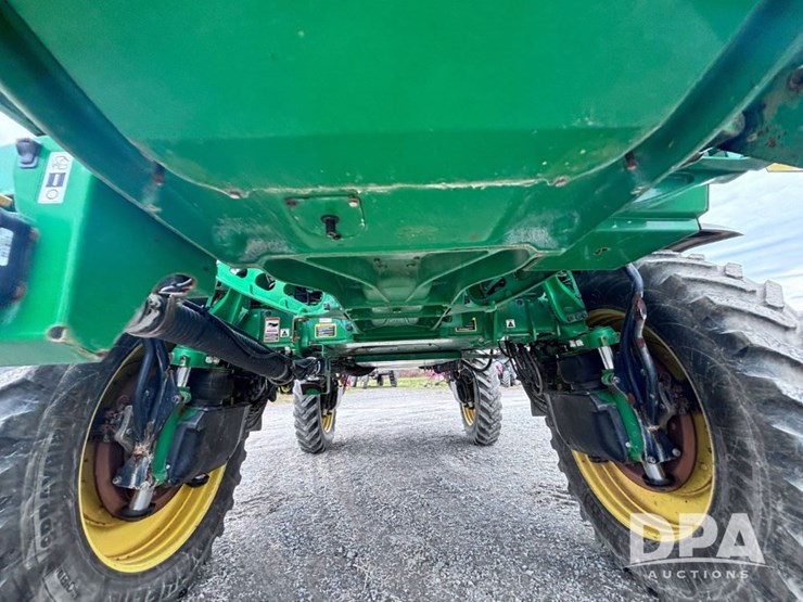2020-john-deere-r4060-image-25