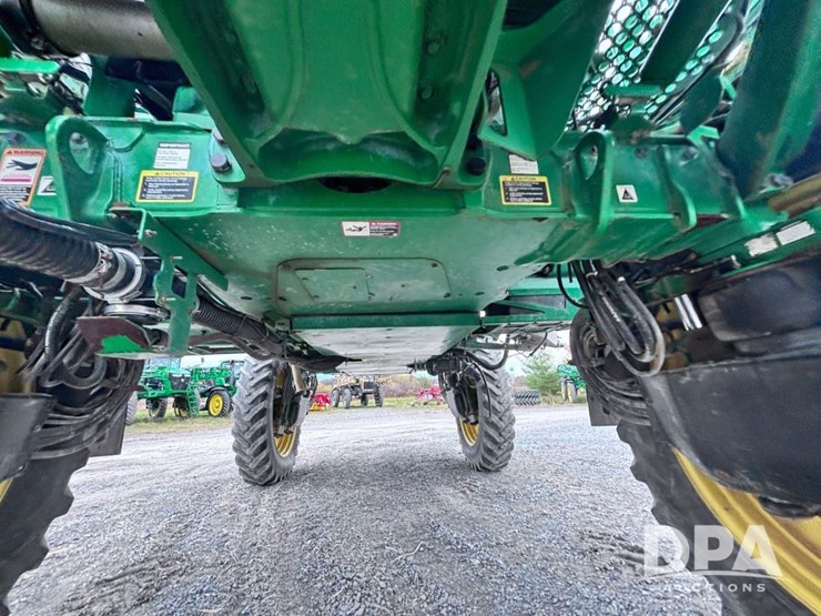 2020-john-deere-r4060-image-27