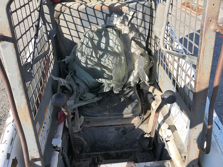 1994-bobcat-853-image-15