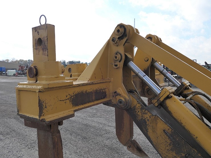 caterpillar-d6e-image-17