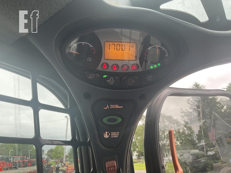 2021-bobcat-t870-image-24