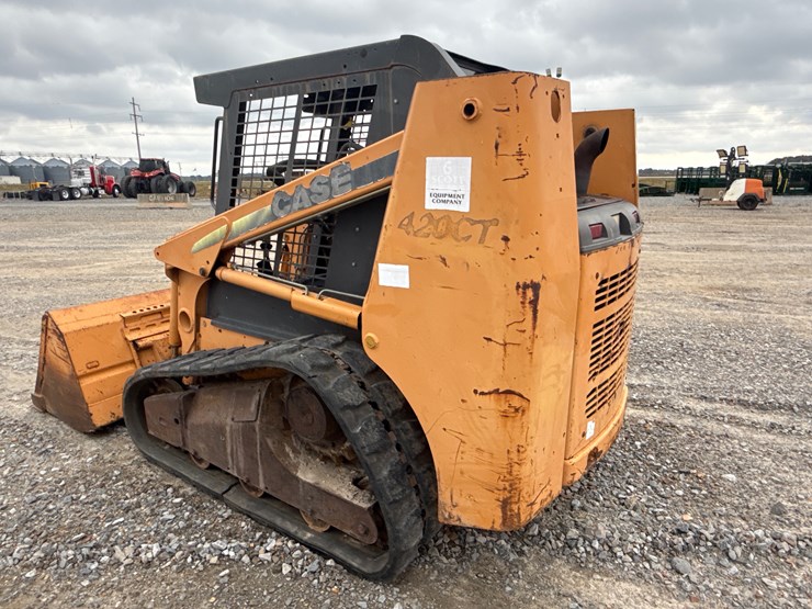 2009-case-420ct-image-4