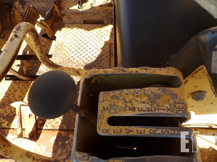 caterpillar-d7e-image-10