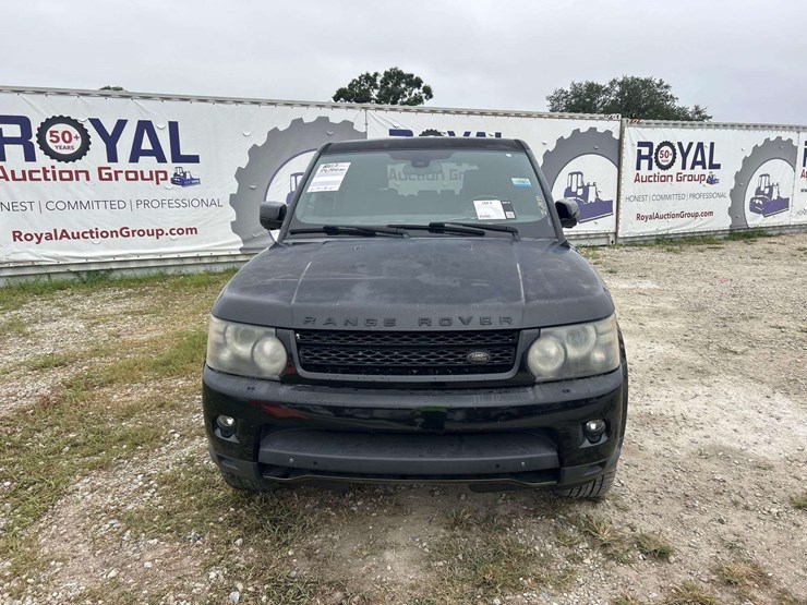 2013-land-rover-range-rover-image-23