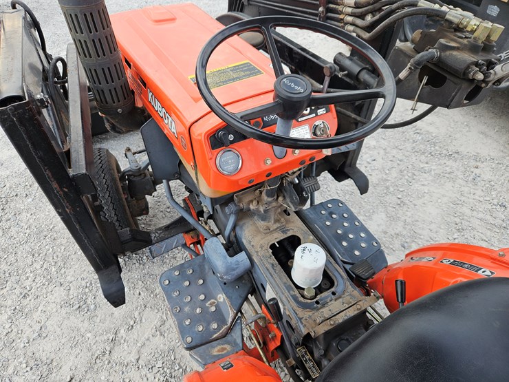 kubota-b7100-image-9