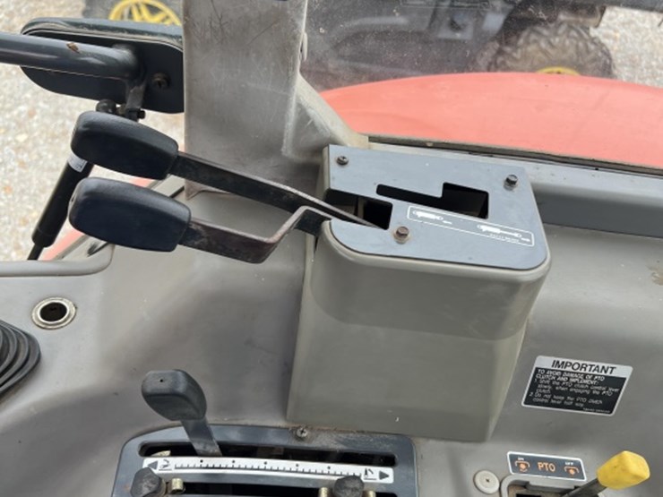 kubota-m108s-image-13