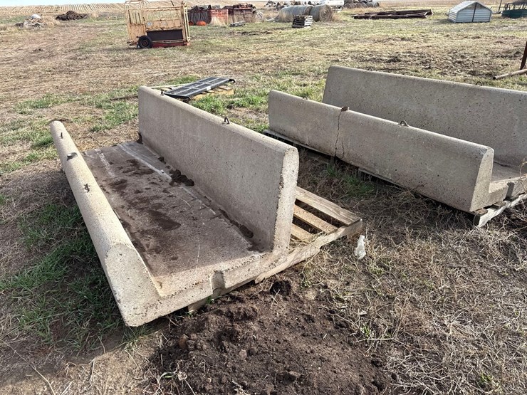 cement-feed-bunk-image-6