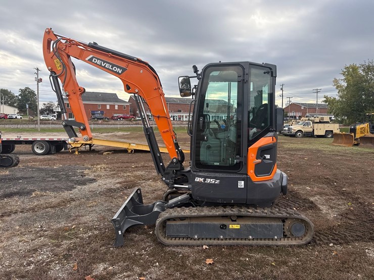 develon-dx35z-7-image-1