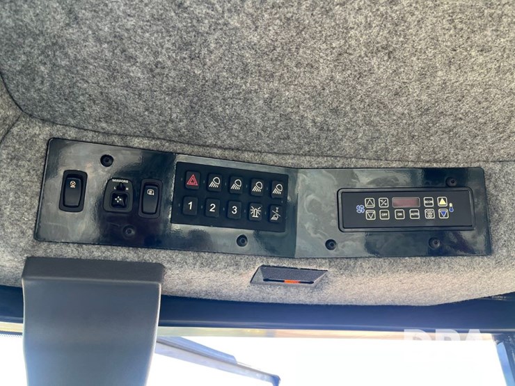 2017-ag-chem-rg1100b-image-97