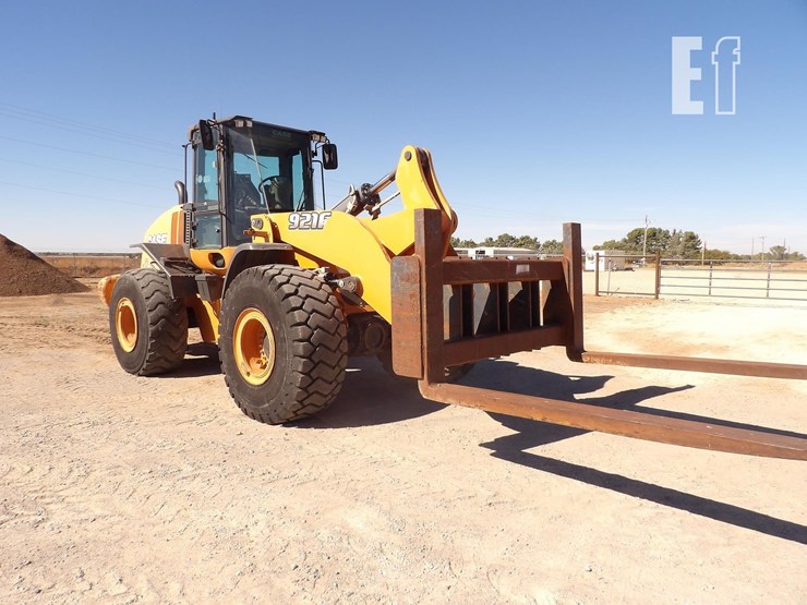 2018-case-921f-image-8