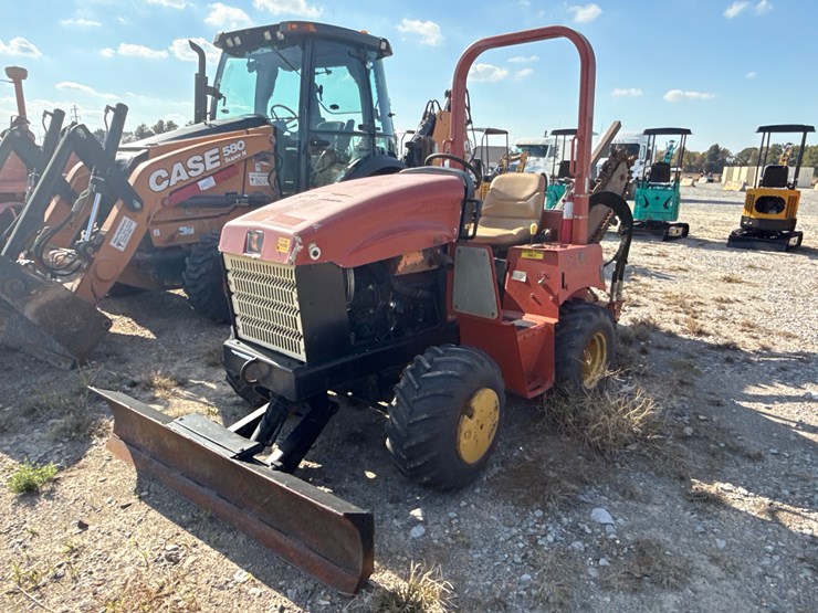 2008-ditch-witch-rt40-image-1