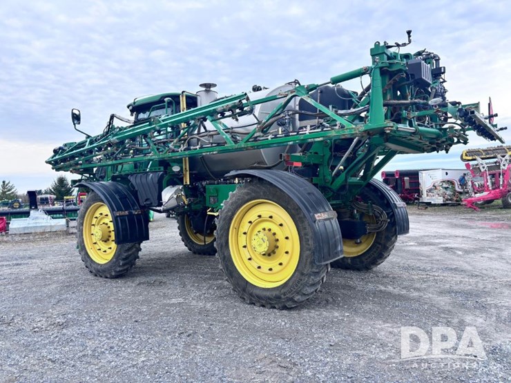 2020-john-deere-r4060-image-17
