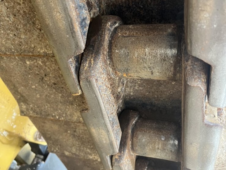 2020-caterpillar-d6-lgp-image-14