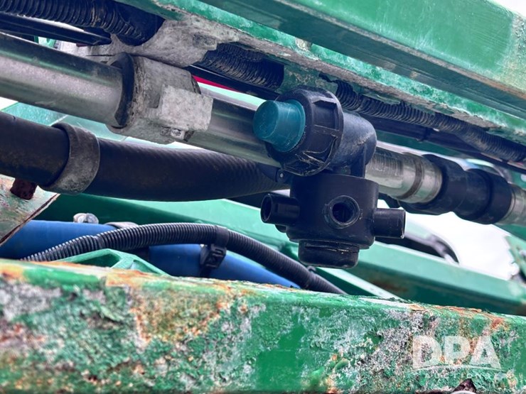 2020-john-deere-r4060-image-91