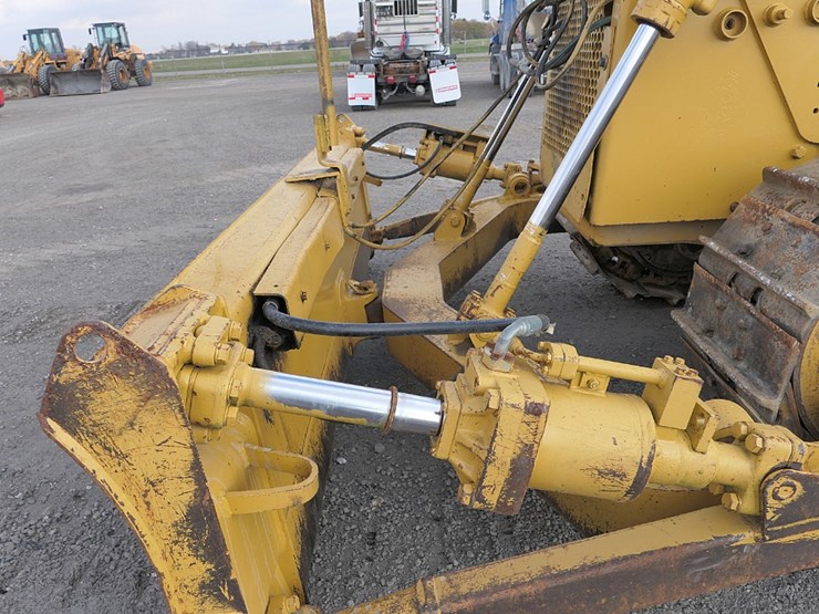 caterpillar-d6e-image-7