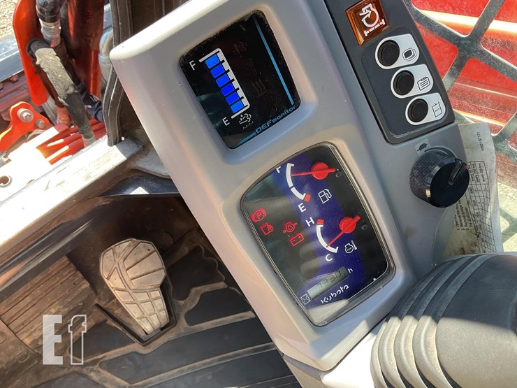 2020-kubota-svl95-2s-image-21