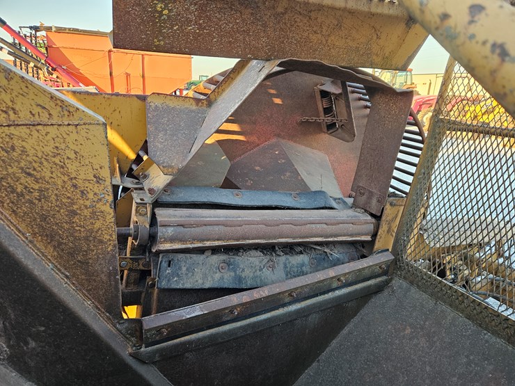 haybuster-h106-image-7