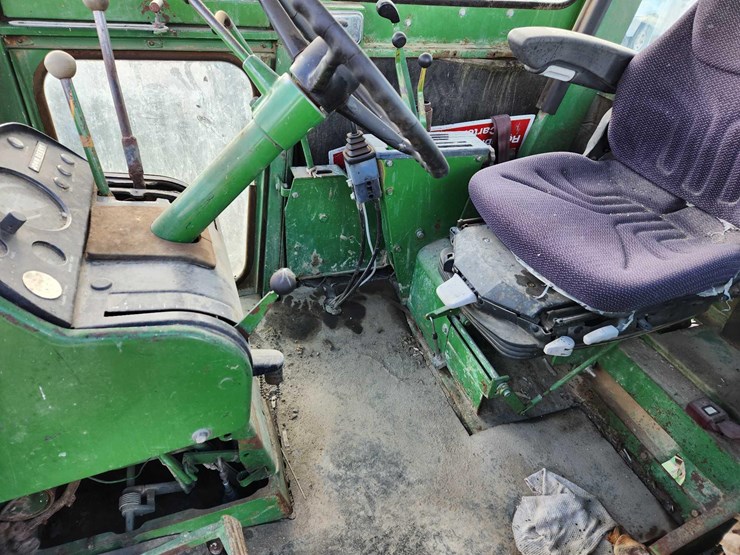 john-deere-7020-image-8